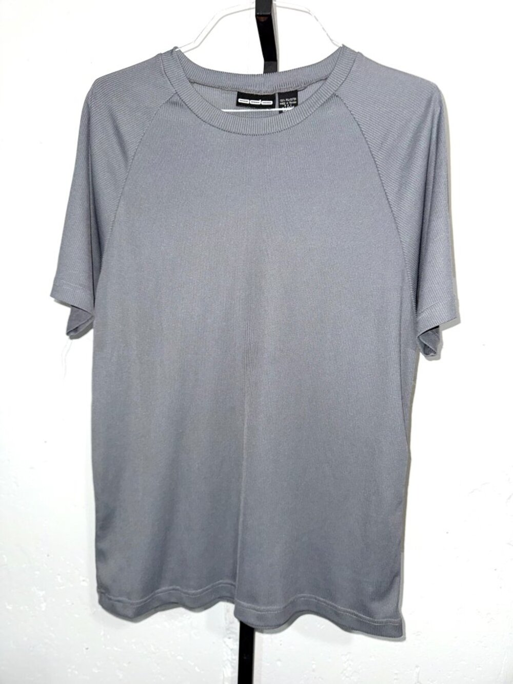 Odo Workout Gray Tee Size Men's XL